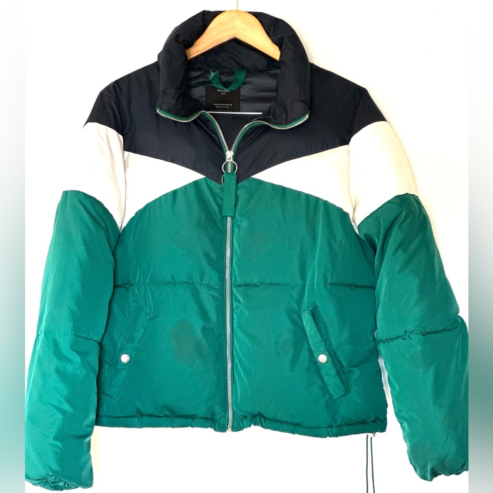 Bershka‎ Tri-Tone Puffer Jacket - Green, White, Navy